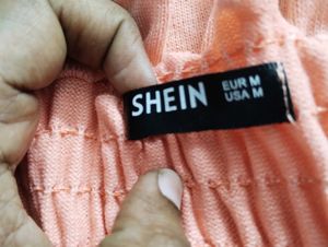 Shein Acrylic Sleeveless Top