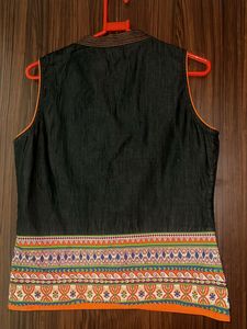 Embroidered Sleeveless Cotton Jacket
