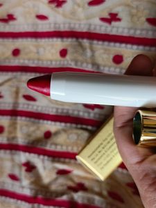 Myglamm Perfect Curves Matte Lip Crayon Siren