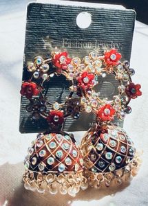 Flower Studded Earrings🌺🌺