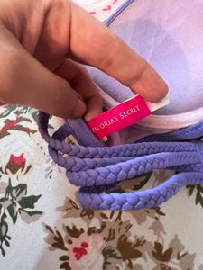 VICTORIA SECRET BRA