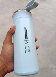 VACCUM FLASK FOR REGULAR USES