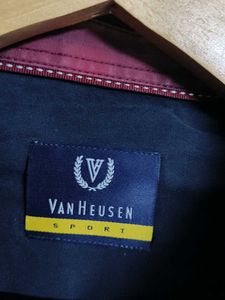 Van Heusen Men Red Checked Flannel Shirt