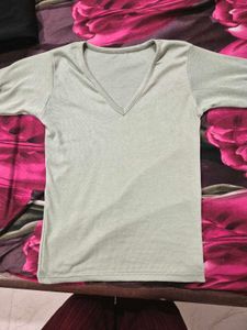 New Unused Green Top