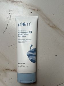 PLUM RICE WATER & NIACINAMIDE FACE WASH
