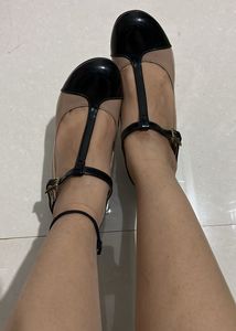 High Heels 👠 In Color Nude And Black