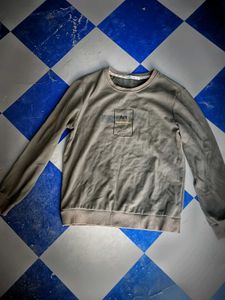 Graphic Print Sweatshirt