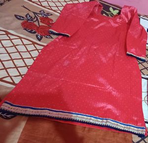 Red Unused Embellished Kurta