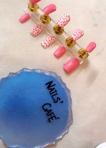 Pink Press-On Nails