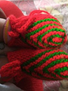 Red & Green Knitted Baby Booties