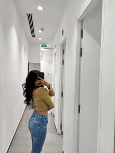 Backless Top