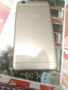 vivo Y53 smart phone