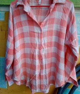 Button-Down Oversized Shirt