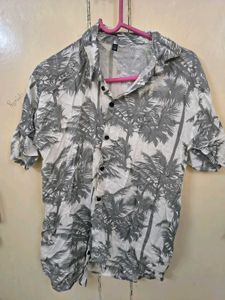 Tropical Print Short Sleeve Shirt