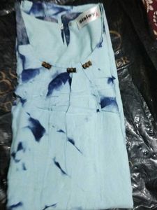 Tie-Dye Sleeveless Top