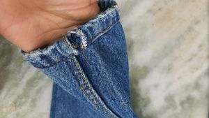 LEVI&#39;S JEANS