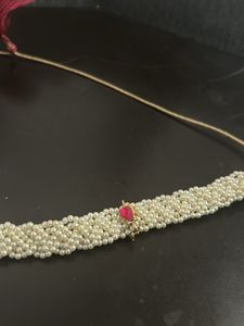 Beautiful Choker Pearl Necklace With Pink Sto