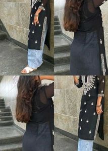 Chinkari Kurti
