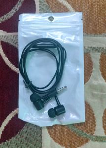 brand new earphone