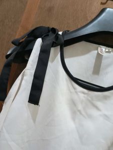 Women&#39;s Top 🎀🕊️🦚