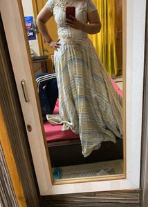 Beautiful Heavy Blue gown With Can