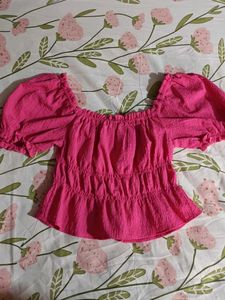 Off shoulder crop top