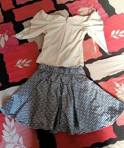 Girl&#39;s Top &amp; Skirt Set
