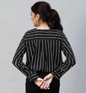 🔥Brand NEW Stylish Top Just @179🔥