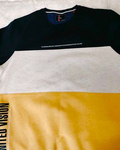 Stylish Color Block Sweatshirt