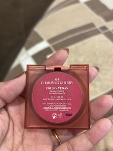 Original Huda Beauty Blush