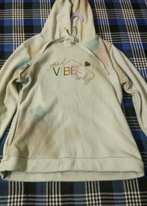 it is a hoodie for females