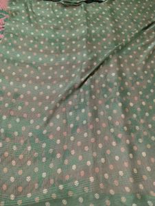 Saree With Butta Design