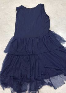 Very Elegant Party Wear Dress For Girls