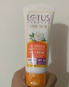 Lotus Herbals Sunscreen