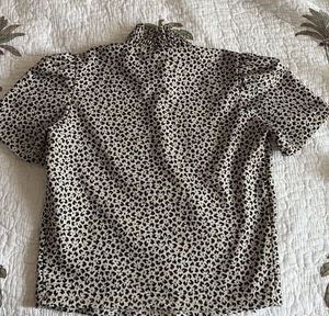 Animal Jacquard Patterned Short Sleeve Shirt