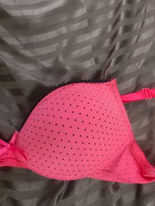 New Not Used Paded Bra