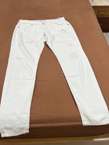 White Jeans