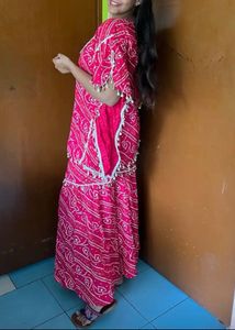 Bandhani Tube Top With Sharara And Kaftan