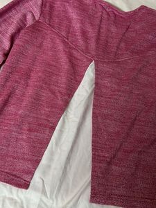 pink t-shirt top