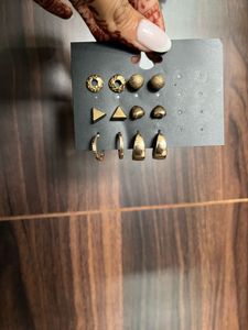 Gold Earring Set