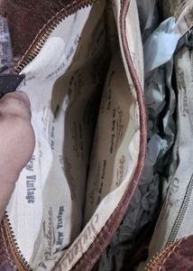 Leatherfarm Bags|Unisex Articles