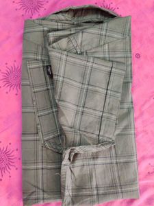 Green Half Sleeve Formal Shirt 40 Size