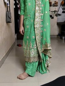 Elegant Green Kurta Set