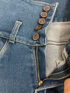Preloved Jeans But No Zip