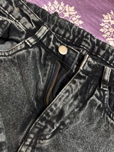 Black Washed High Waist Jeans – Size 26