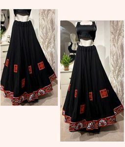 Chaniya Choli Readymade And On Rent Available