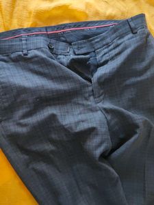Rs 140 Only Men Trouser From Arrow 32 Black