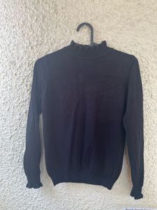 Black Closed Neck Winter Wear Top