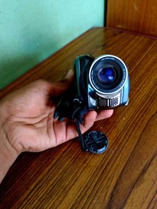 JVC Camcorder 32x Optical Zoom