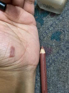 NYKAA Lips Don't Lie Lip Liner shade chocolate Boy